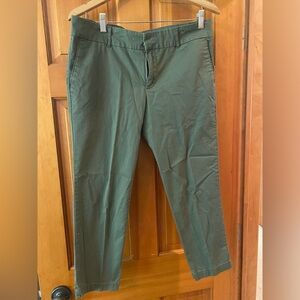 Kut from the Kloth cropped pants
